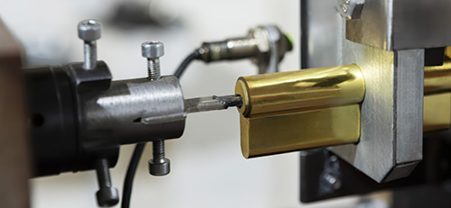 Эксплуатационная безопасность 
и взломостойкость